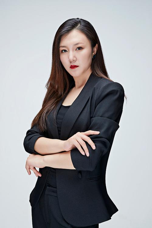 叶素华 美术指导负责人